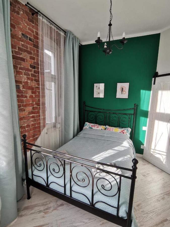 Przytulny Apartament W Centrum Kupiecka-Drzewna Зелёна-Гура Экстерьер фото